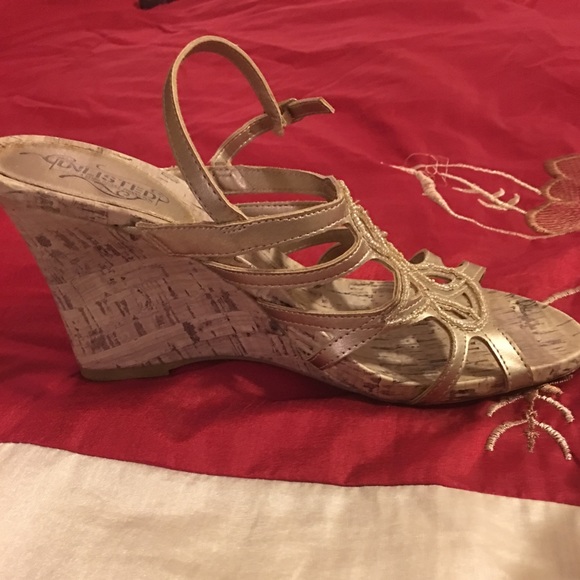 Unlisted by Kenneth Cole - Like New 💋 - Picture 2 of 4